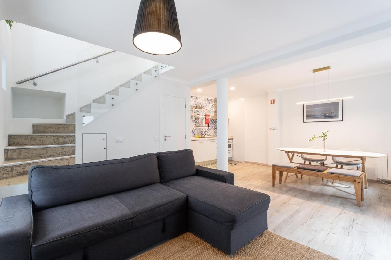 Town Square House Apartment Setubal